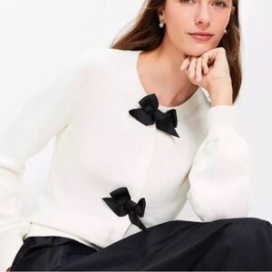 Loft Elegant Cream Cardigan Sweater Black Bow Accents Women’s Medium
